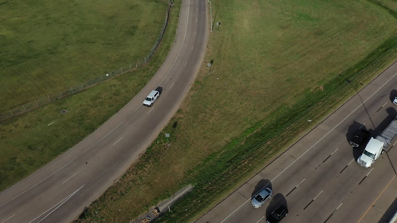 DJI Mavic 2 Flight over Highway I-20 (Fort Worth)
