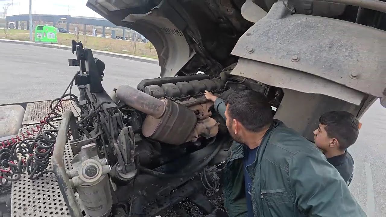 Mercedes Benz 1840 OM457 Yolda Kalan Aracın Başına Ne Gelmiş ?