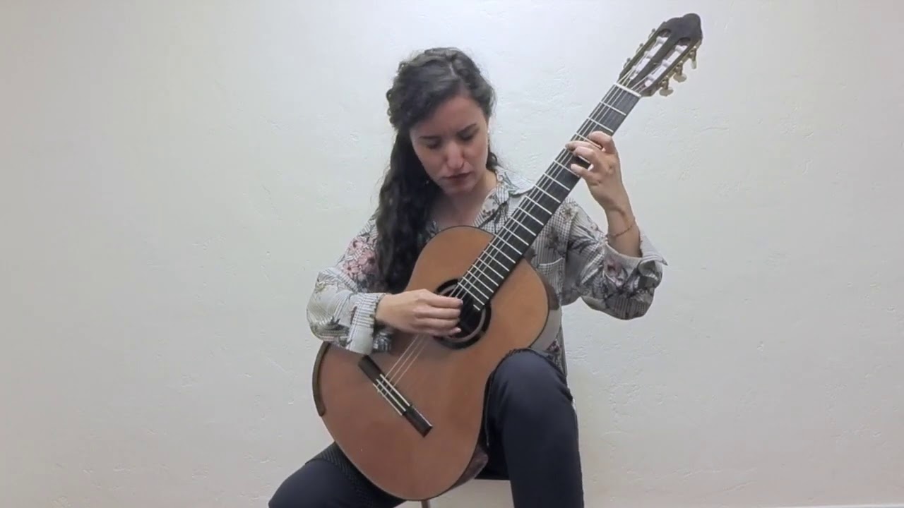 Ana Maria Iordache performs La Ciudad de las Columnas (Leo Brouwer)