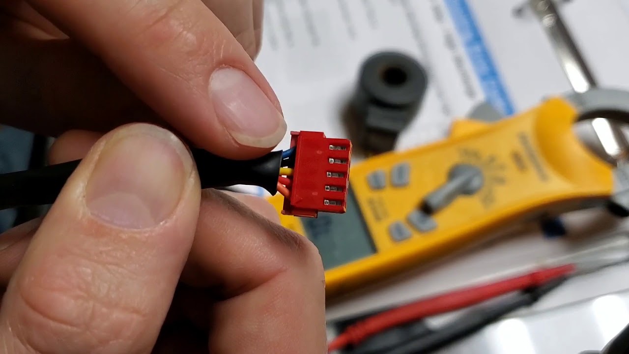 How to check EEV COIL/MOTOR with a multimeter Error code e416