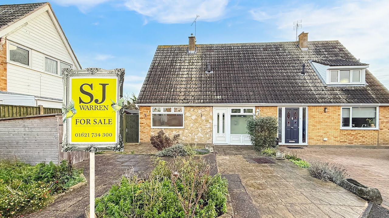 SJ Warren - Beech Close, Burnham-On-Crouch