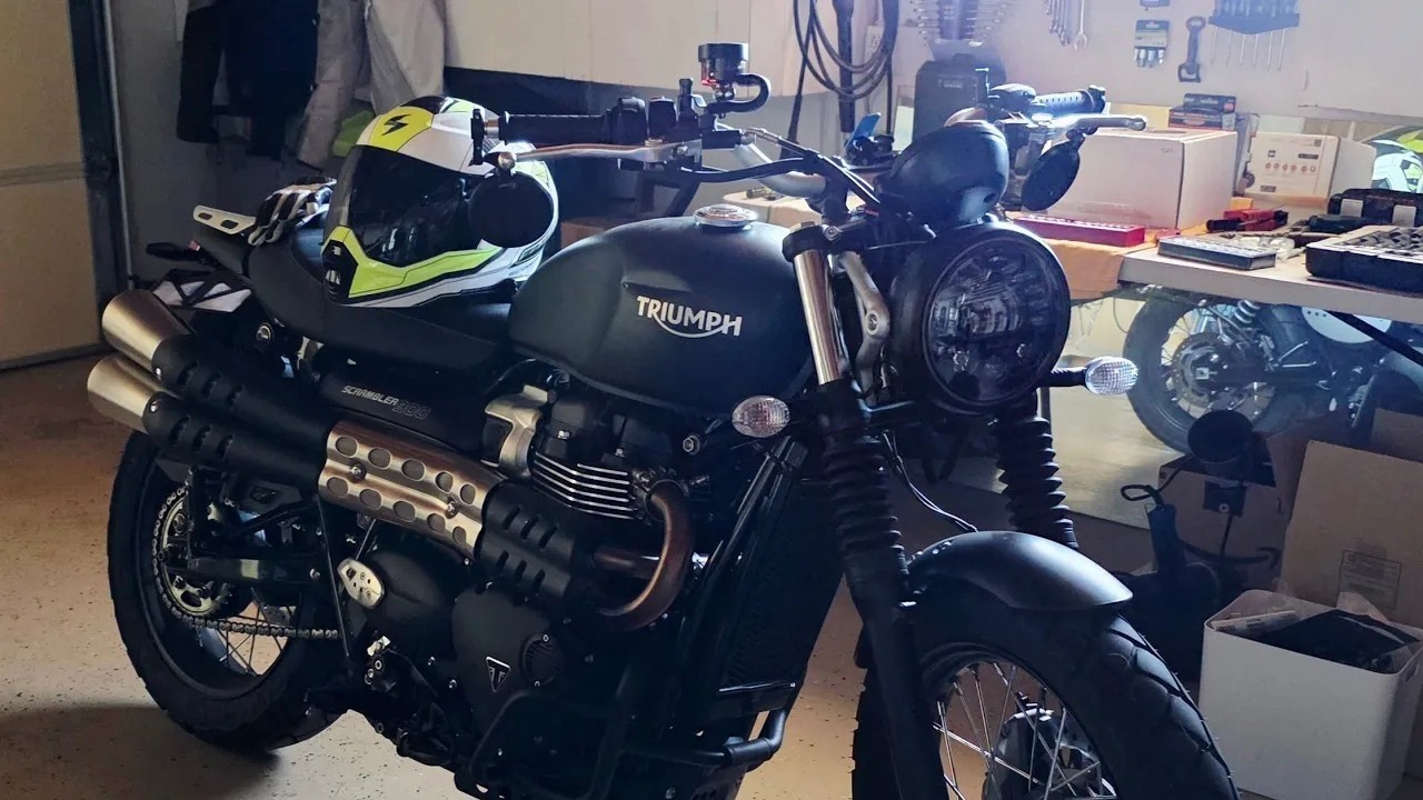 🔥 Ripping the Triumph Scrambler 900 Through Arizona’s Desert Backroads