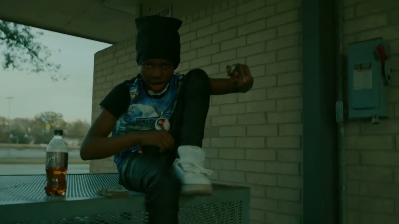 Rell3- tied in (official music video )