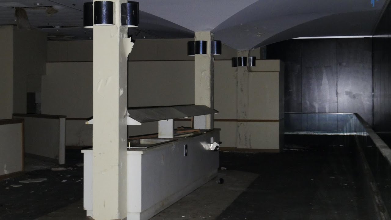 Abandoned Lazarus Eastland Mall Pt.1 (DEMOLISHED)