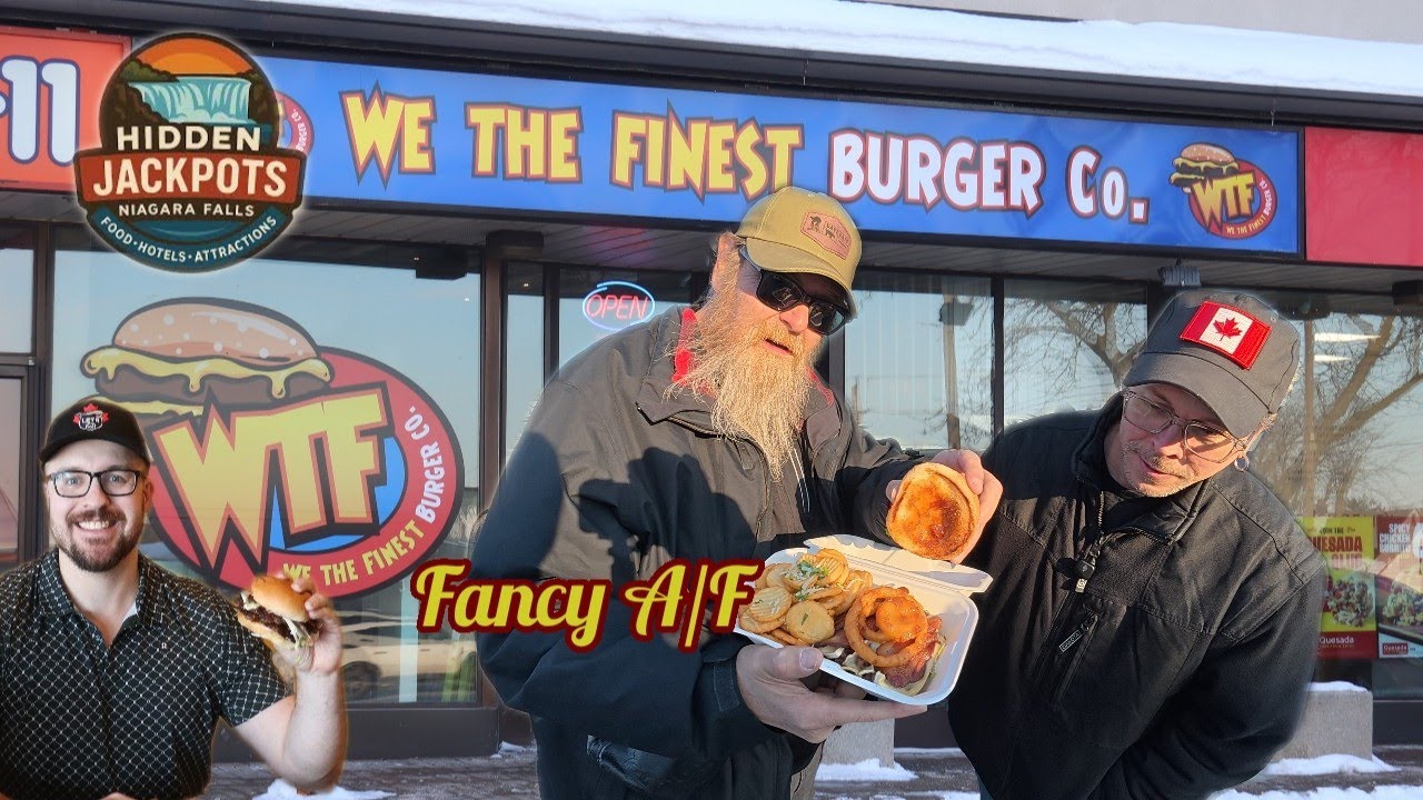WTF Burger Niagara Falls — Бургер месяца с беконом и сыром бри #burgerreview #niagaraeats