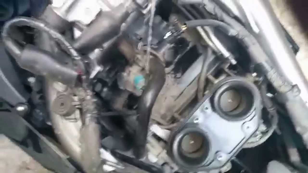 Cambio de bujias Ninja 650 2009 1/2