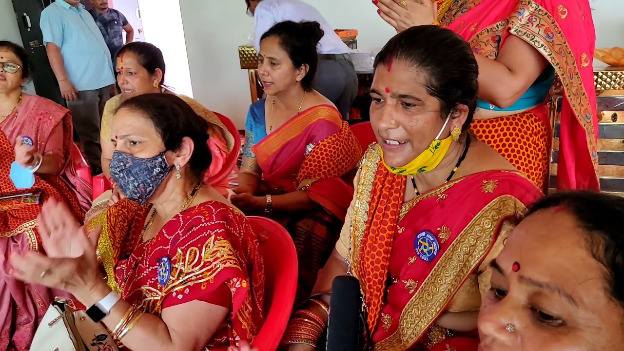 बन्ना बन्नी गीत*चांदनी रात बन्ना बन्नी के घर आता होगा कान्या कुवारी से बचन निभाता होगा
