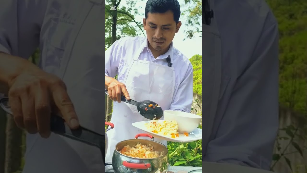 Receta de pollo en Jocon Guatemalteco. #cocinaguatemalteca #comida #tipicos #receta #dj #music #vlog