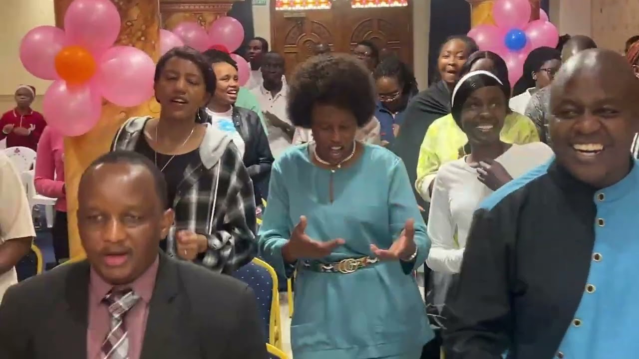 Glorious Voices. Praise And Worship