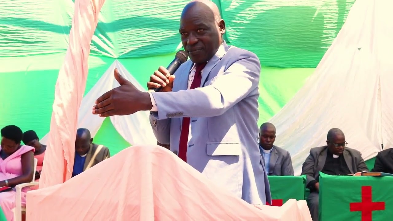 UBUTUMWA BWIZA