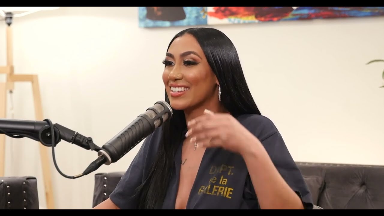 Queen Naija with Mouse Jones