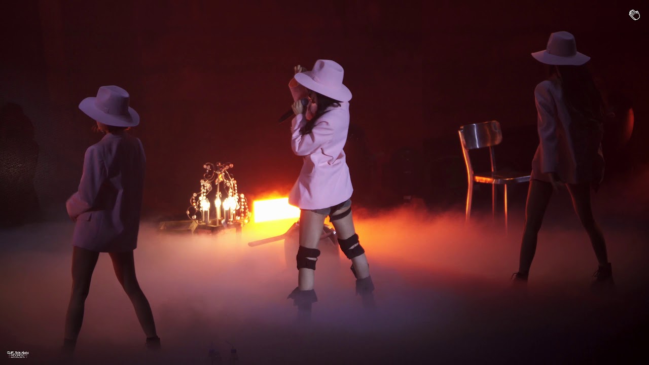[4K] 190419 마마무 F/W concert - 솔라 개인무대(멘트포함) 전체직캠 by 박수무무 [Edited .M]