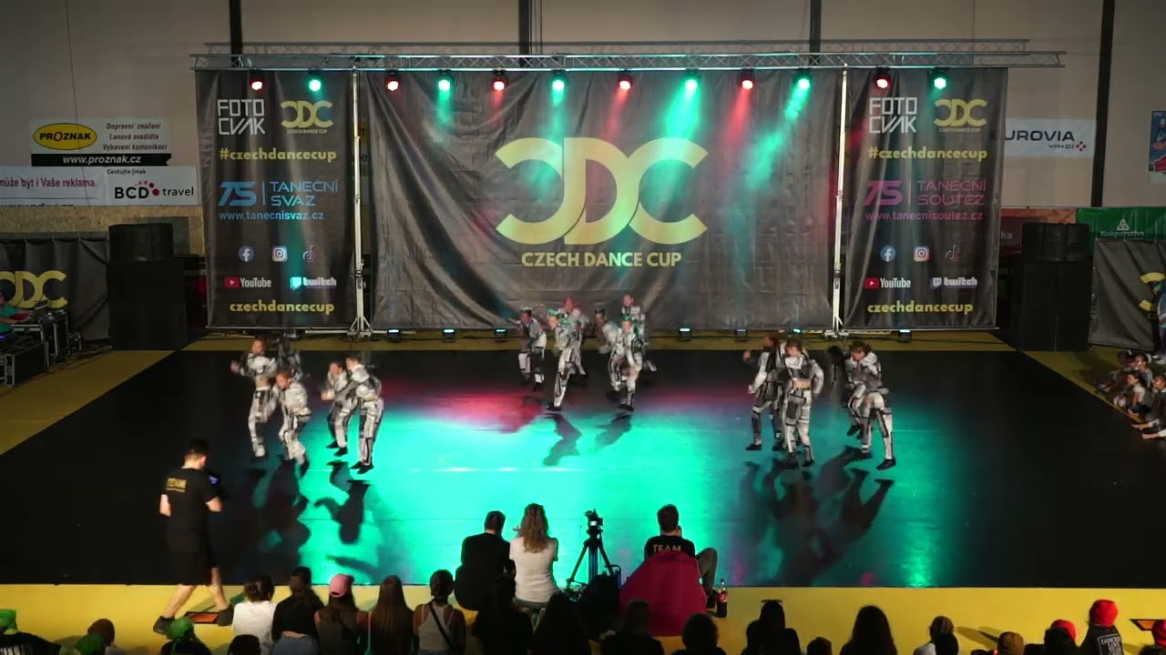 9. Taneční studio Hazard Jesenice - Heartbeat is the new Black