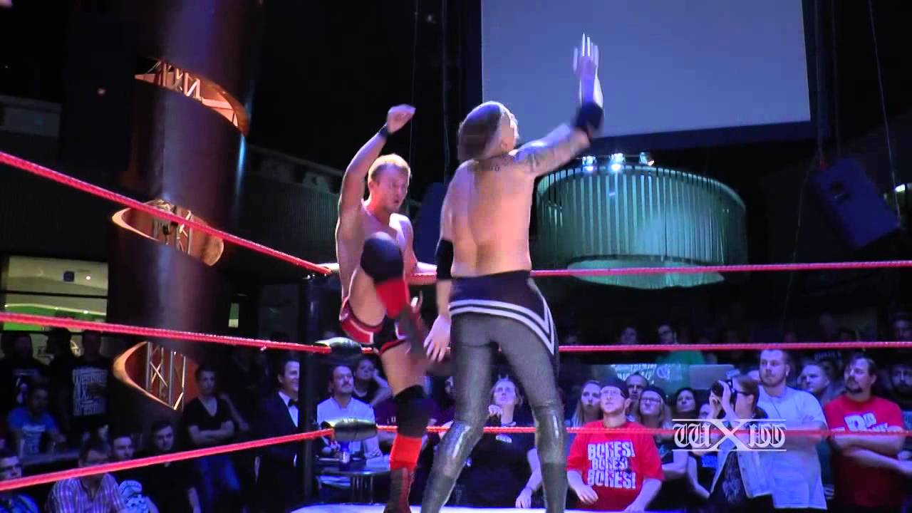 [wXw Match] Big Daddy Walter & Hot & Spicy vs. Cerberus (29.08.2015)