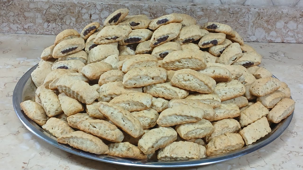 قراقيش  العيد  بالشمر واليانسون  