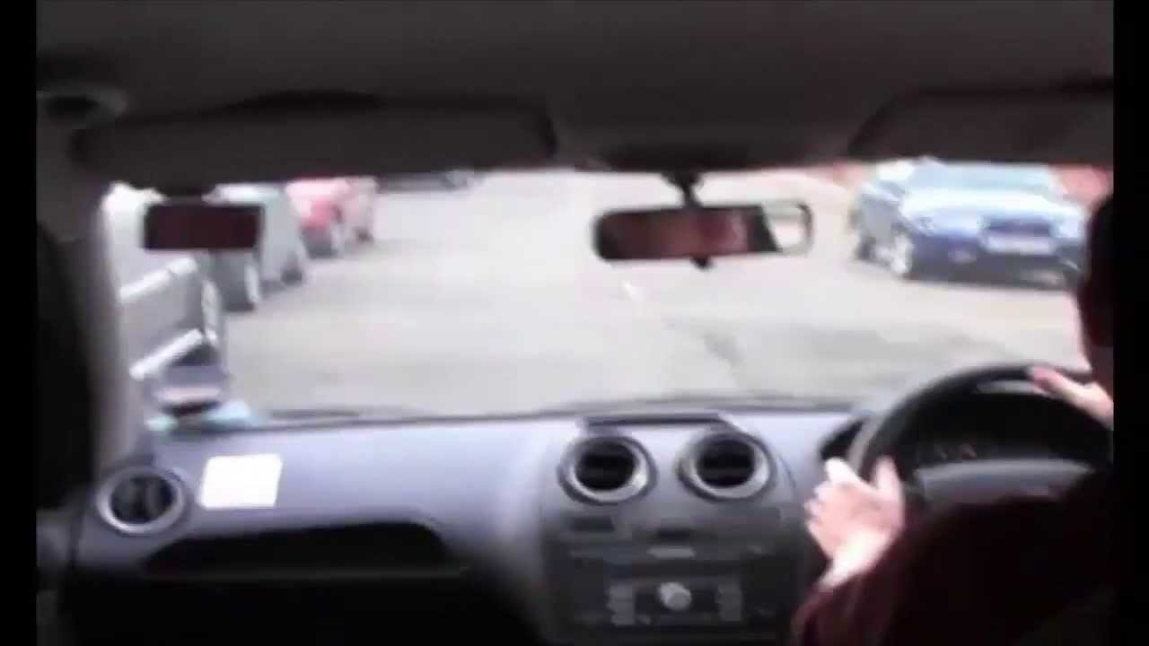 Driving Test Tips | Meeting Traffic | How To Deal With Oncoming Traffic In A Narrow Road