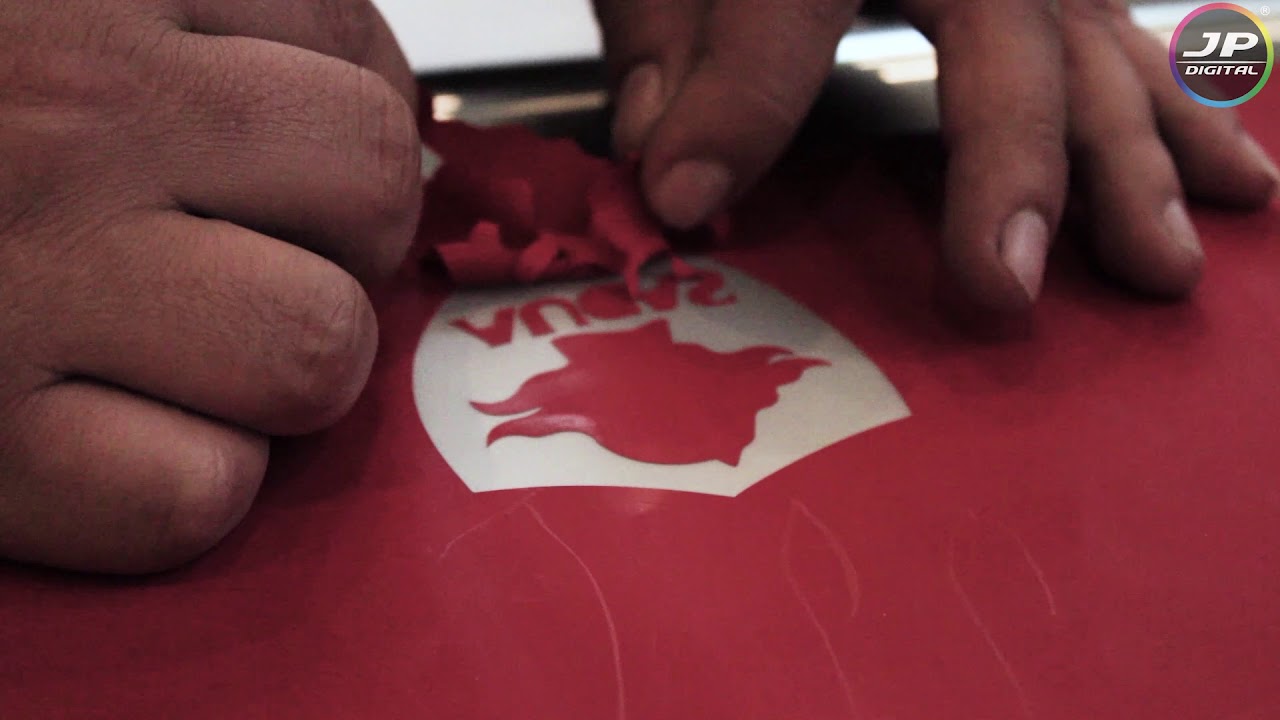 ¿Te has preguntado como hacer parches con tejido tatami y vinil textil? ¡Te enseñamos!