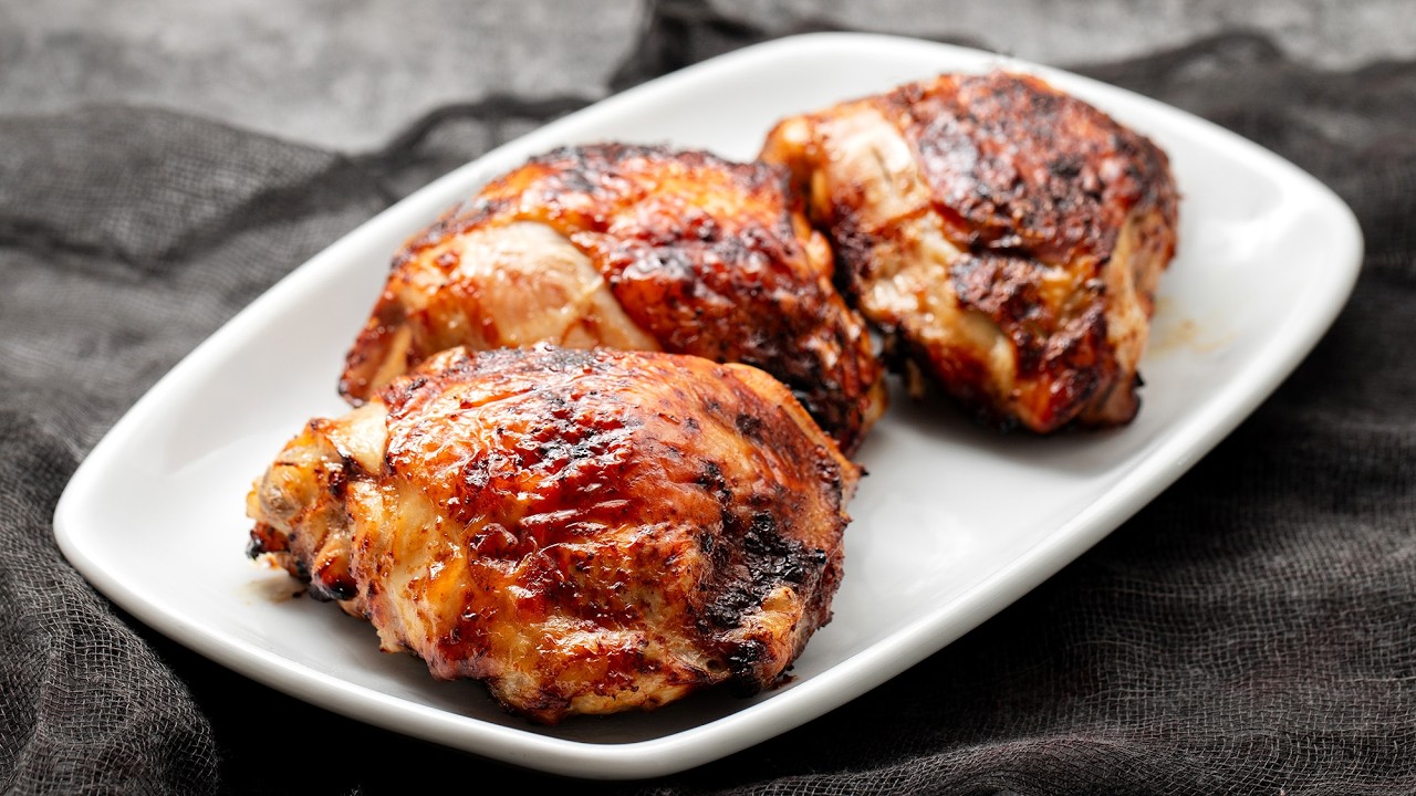 Juicy Air Fryer Chicken Thighs