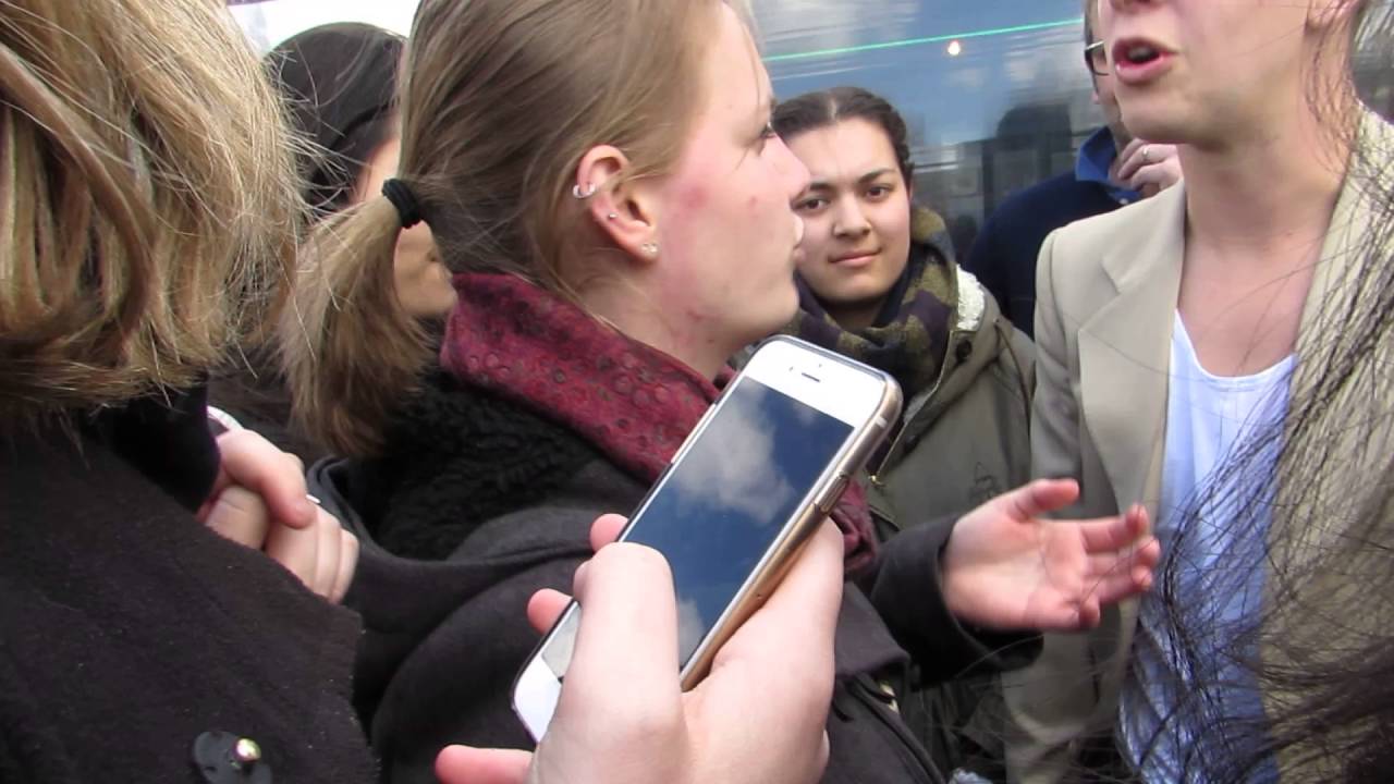 Meeting Tom Odell, Museumplein, Amsterdam 23-04-16