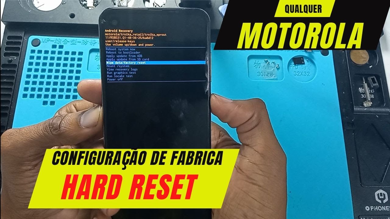 Como fazer o HARD RESET em qualquer Motorola | Voltar MOTOROLA para configuração de fabrica.