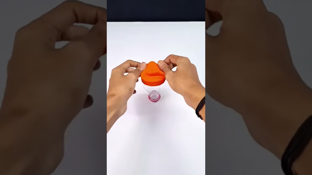 Making smoke ring 