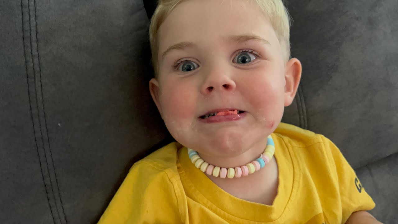 Trying Nostalgia Candy with my 3Yo 🍭🍬🍫 - Nicole Sullivan Vlogs