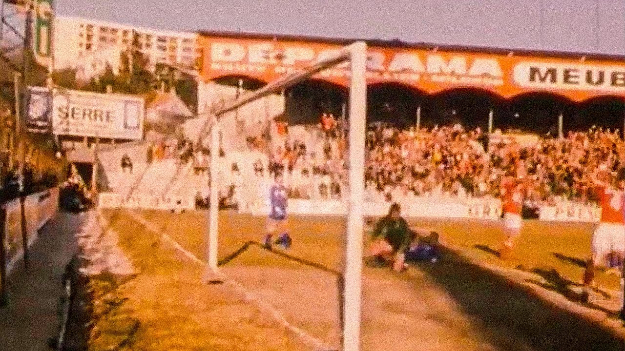 Nîmes Olympique - AS Monaco (3-2) - Résumé - Division 1 1975-1976