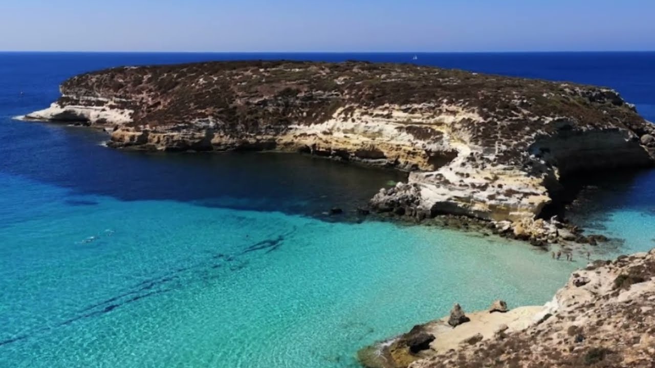 Isla de los Conejos, en Lampedusa, una de las mejores playas del  mundo