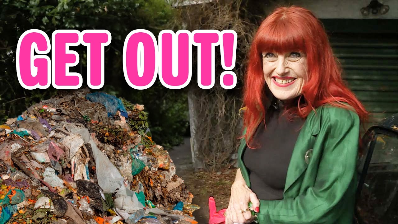 Welcome to HOARDER HELL!