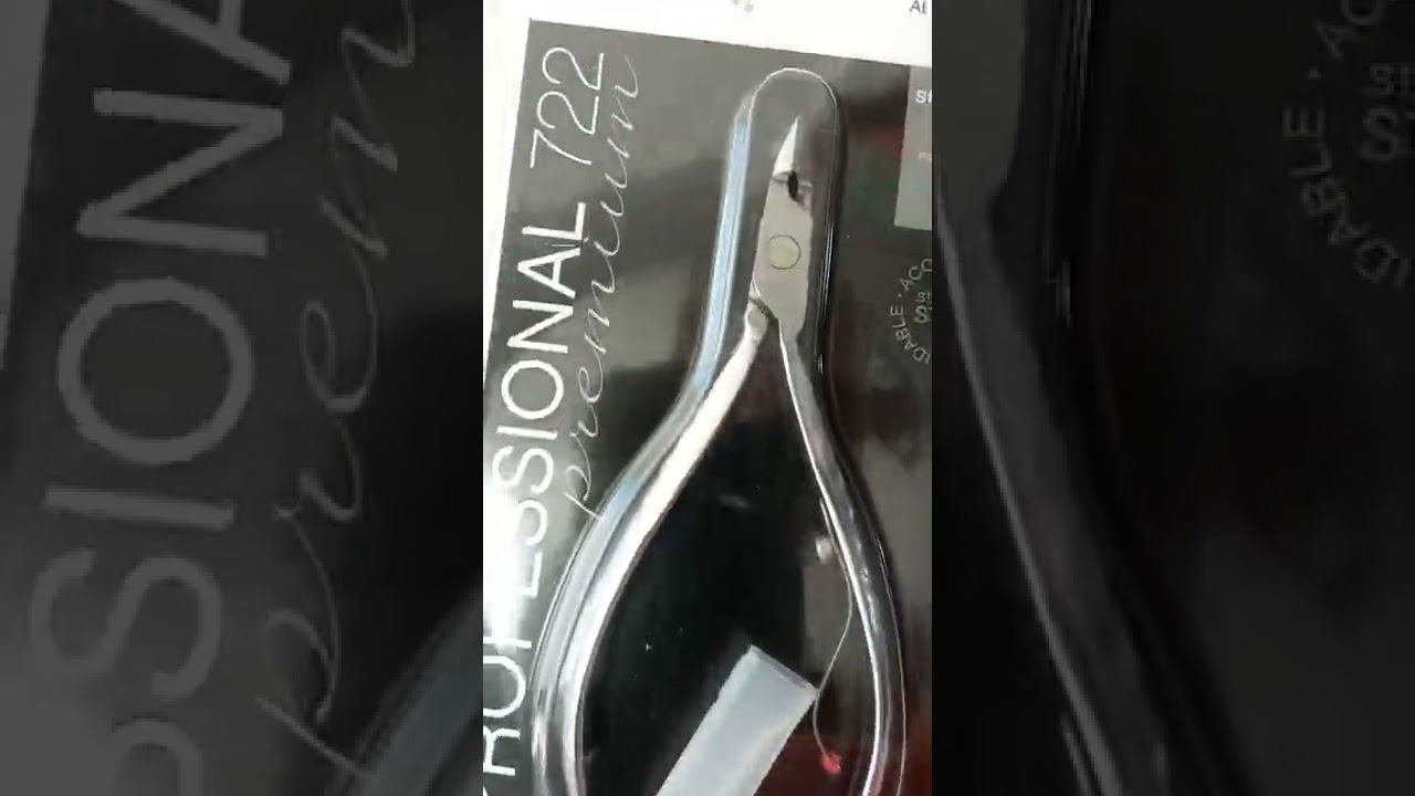 Alicate Para Cut&iacute;cula Mundial Classic 722 Afiado