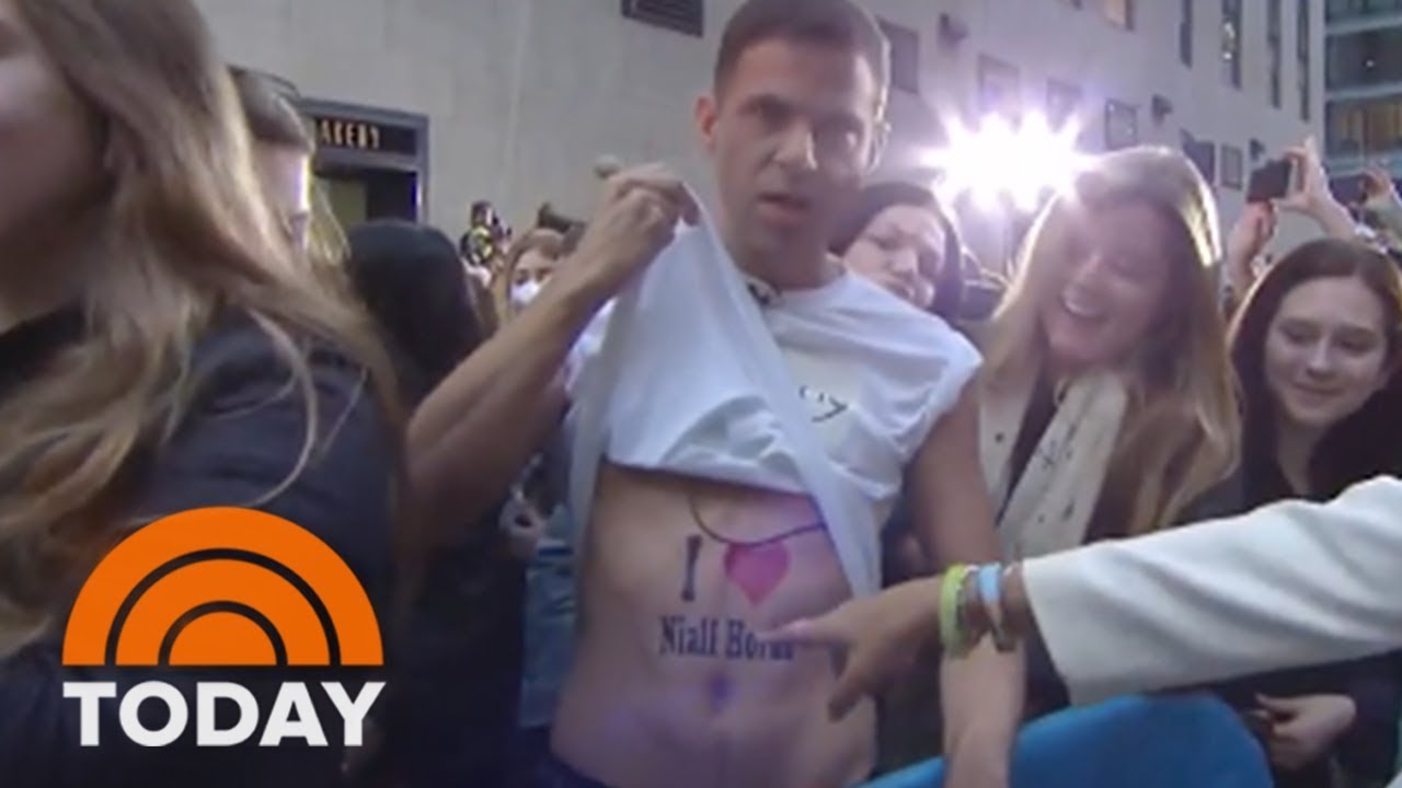 Meet Niall Horan’s Biggest Fan, ‘SNL’ Comedian Mikey Day | TODAY