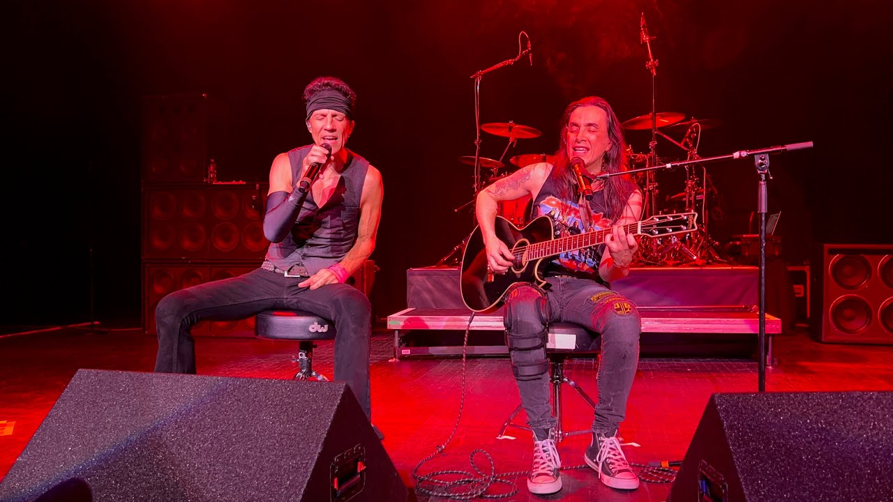 Extreme: Midnight Express/More Than Words (LIVE  8/14/2023) Front Row POV At The Fillmore Detroit