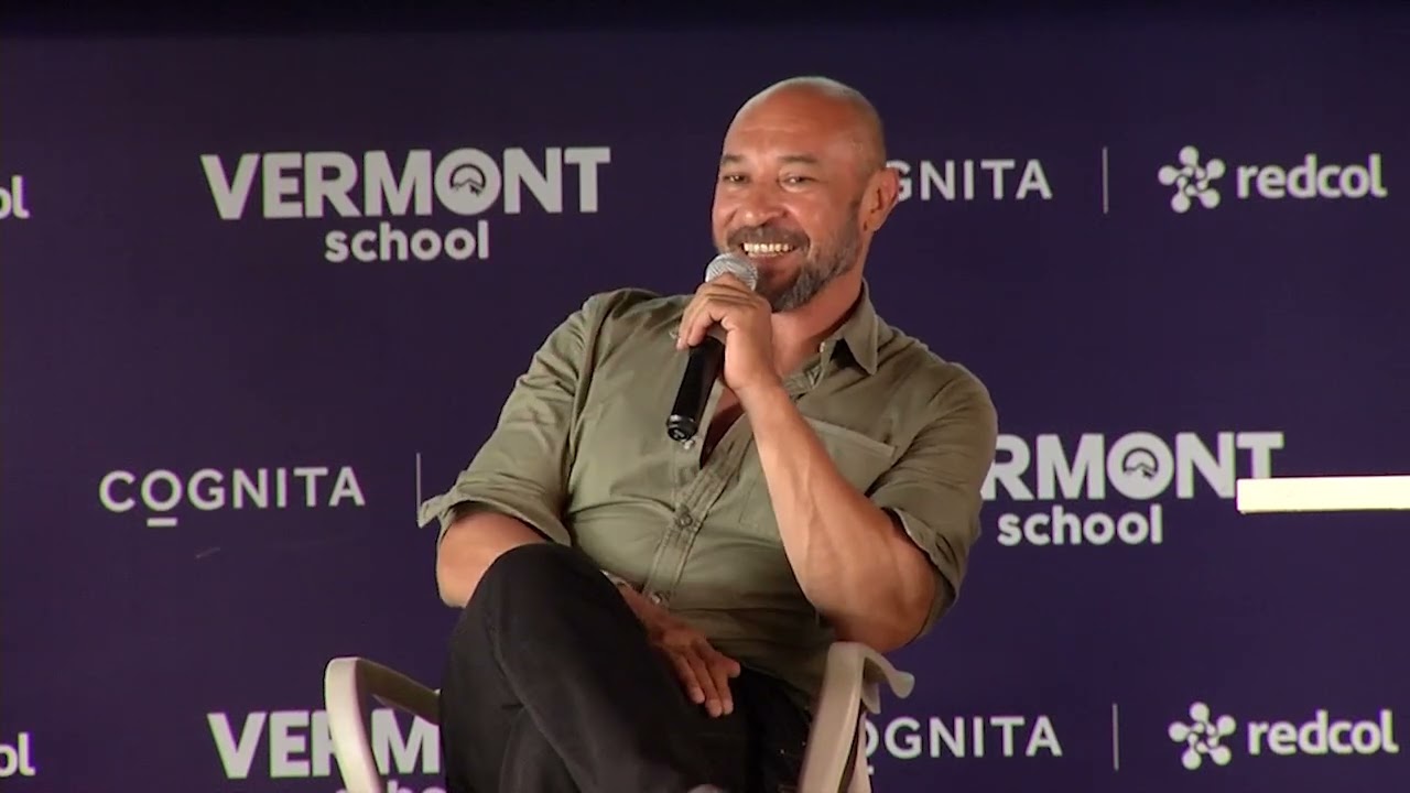 Conferencia Gilmer Mesa -  Élite y espacios en la historia de Medellín. IV Foro de humanidades.