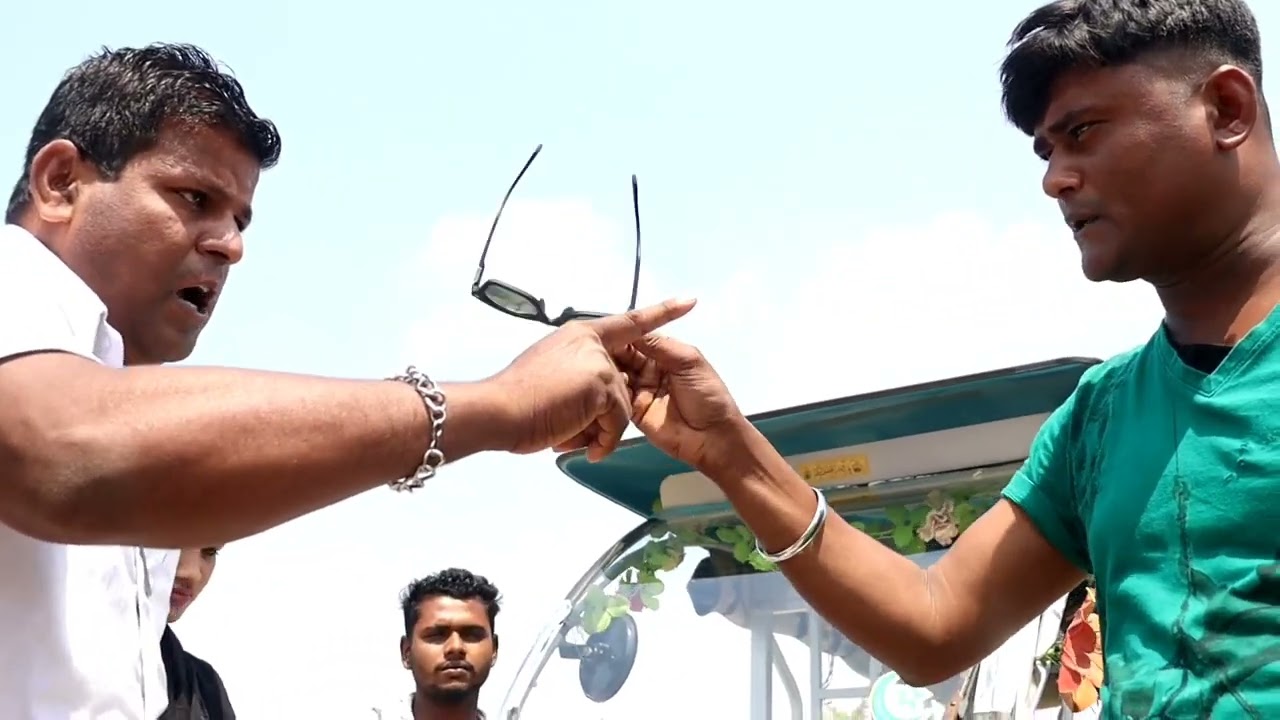 সমাজের কিছু সংখ্যক লোকের জন্য মেয়েরা সৎ পথে উপার্জন করতে পারবে না। ZF Bangla. Romantic Video.