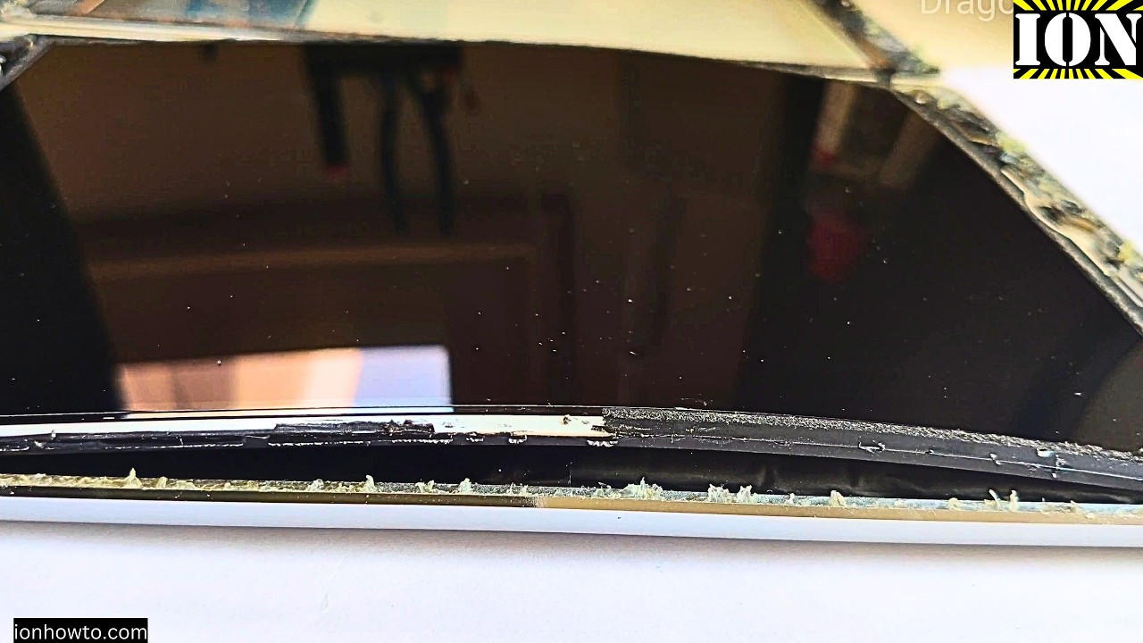 Вылетает экран iPad Air