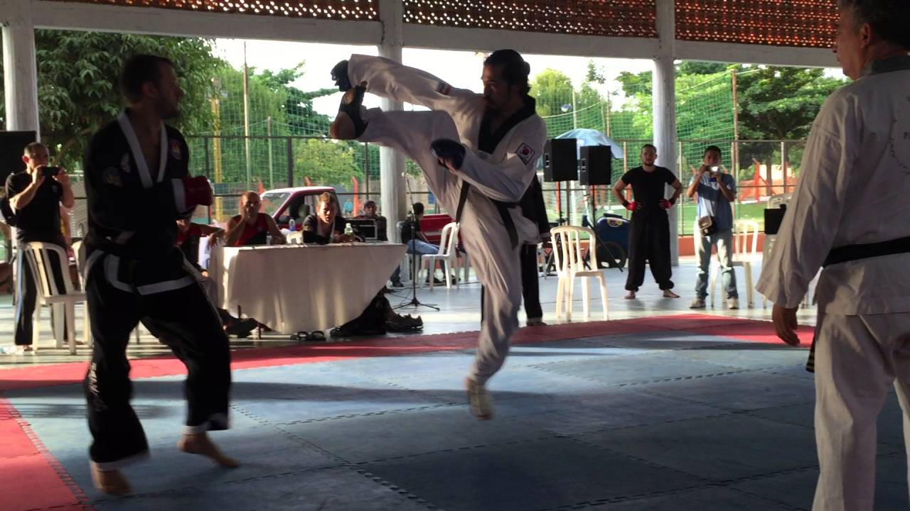 Combate HAPKIDO vs TAEKWONDO PARAGUAY