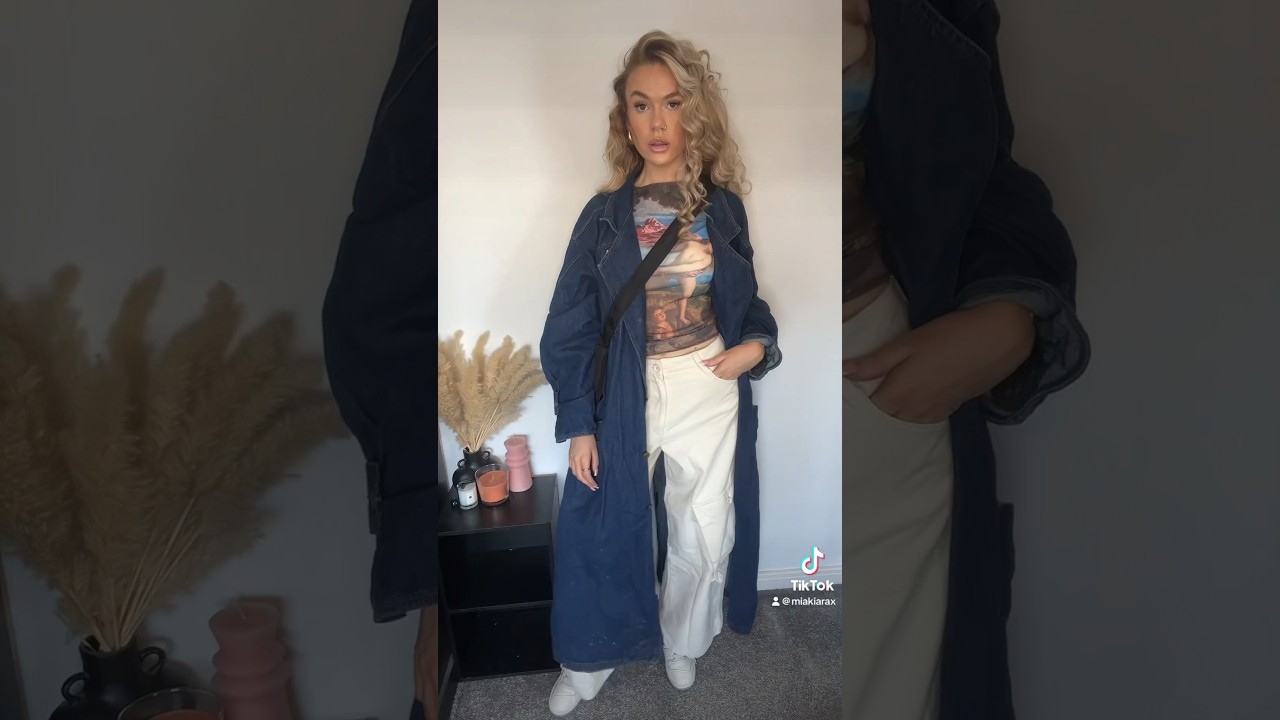 We love a denim look over here🫶🏻 #denim #fashion #topshop #autumnfashion #falloutfits