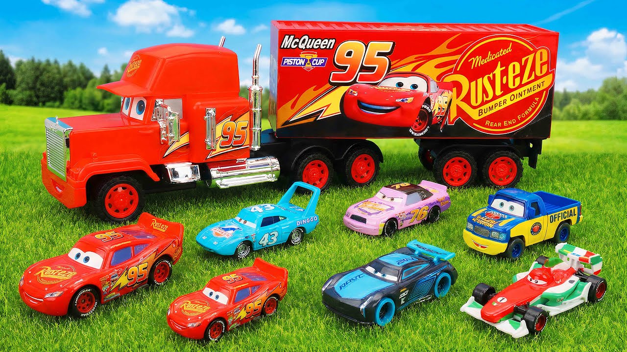 Disney Pixar Cars Unboxing Review | Disney Pixar Cars Go Toy Truck Race Track | Lightning McQueen