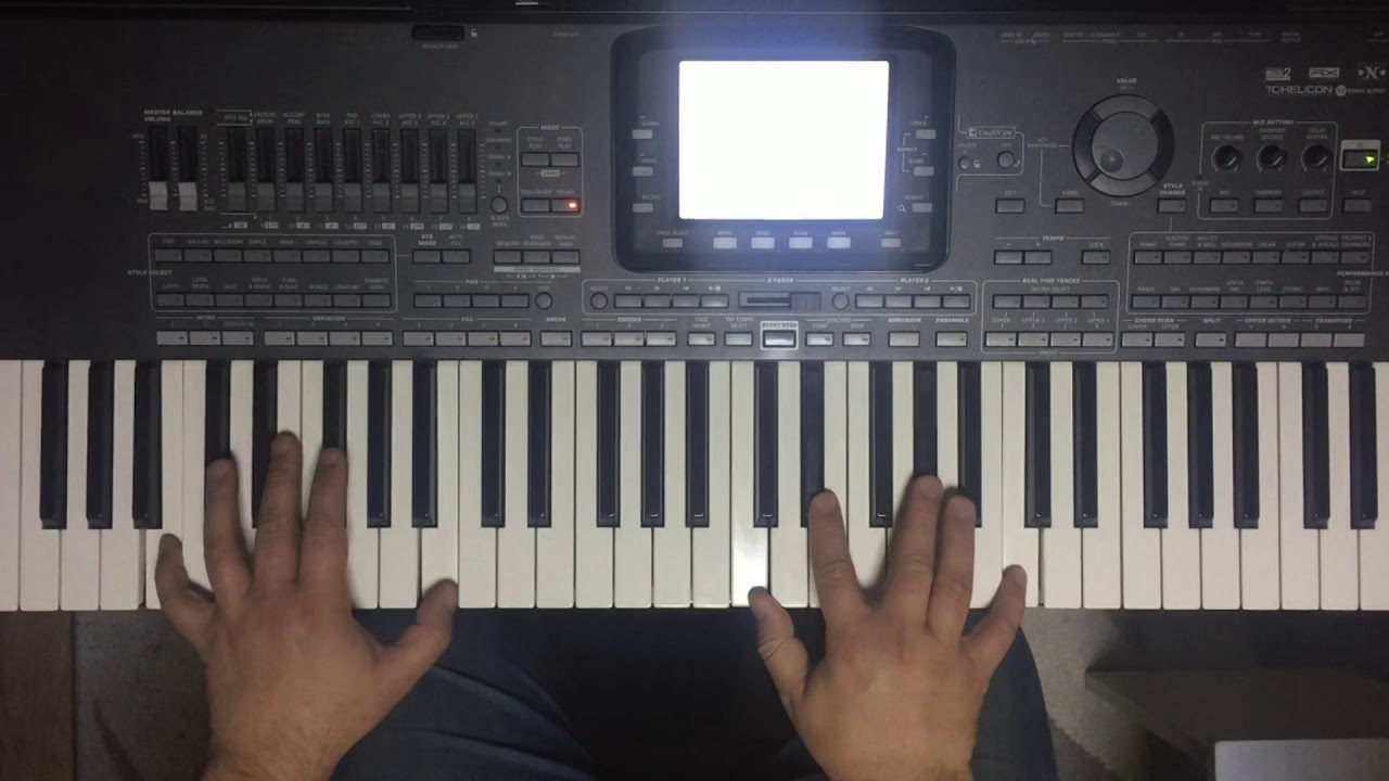 Saclarina Gul Duzum ( Piano Rovshen Yusifov )