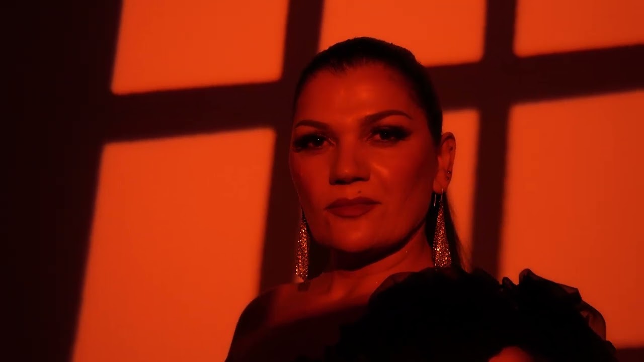 Moza Ndoj- Gabova ( Official Video)