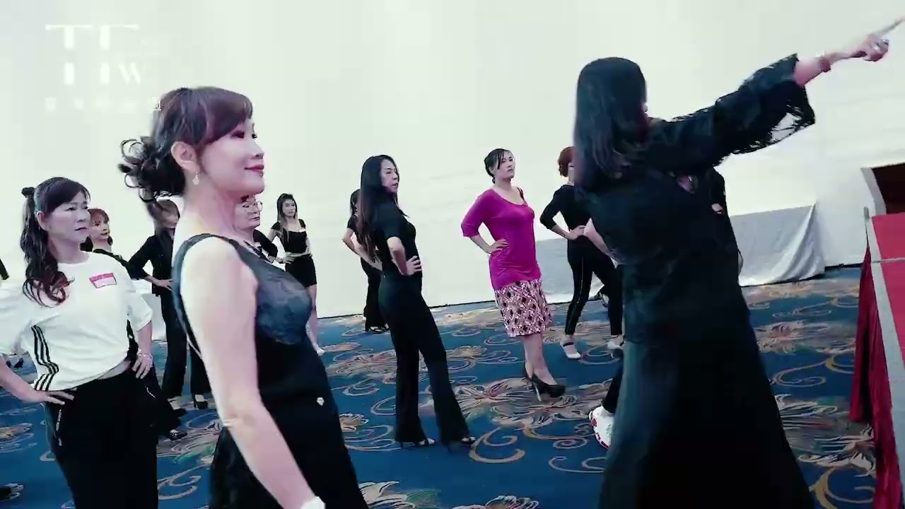 |2024臺灣時尚週 | Taiwan Fashion Week | 美魔女培訓走秀花絮