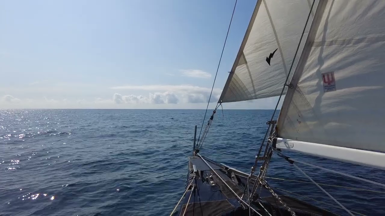 Schooner Shpountz. Test of new mainsail.