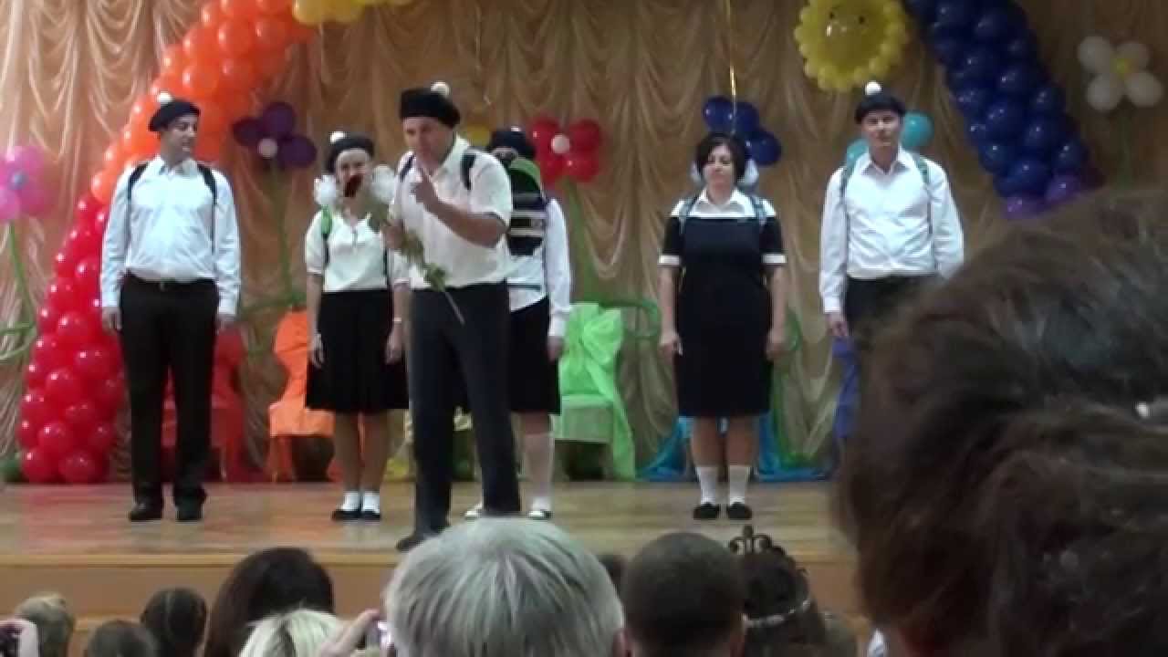 Гимназия Академия. Выступление родителей 1-Б класса