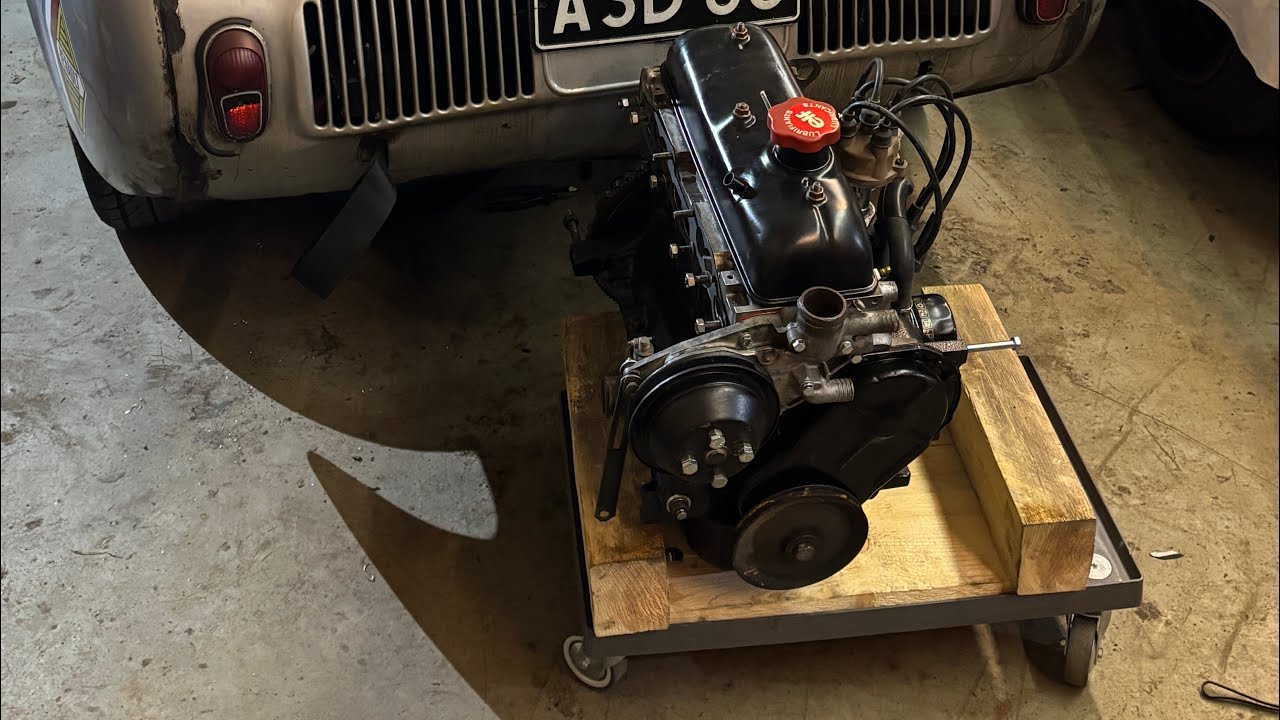 Renault dauphine gordini new engine! Part 3