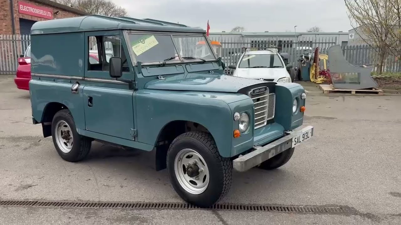 1972 LAND ROVER 88