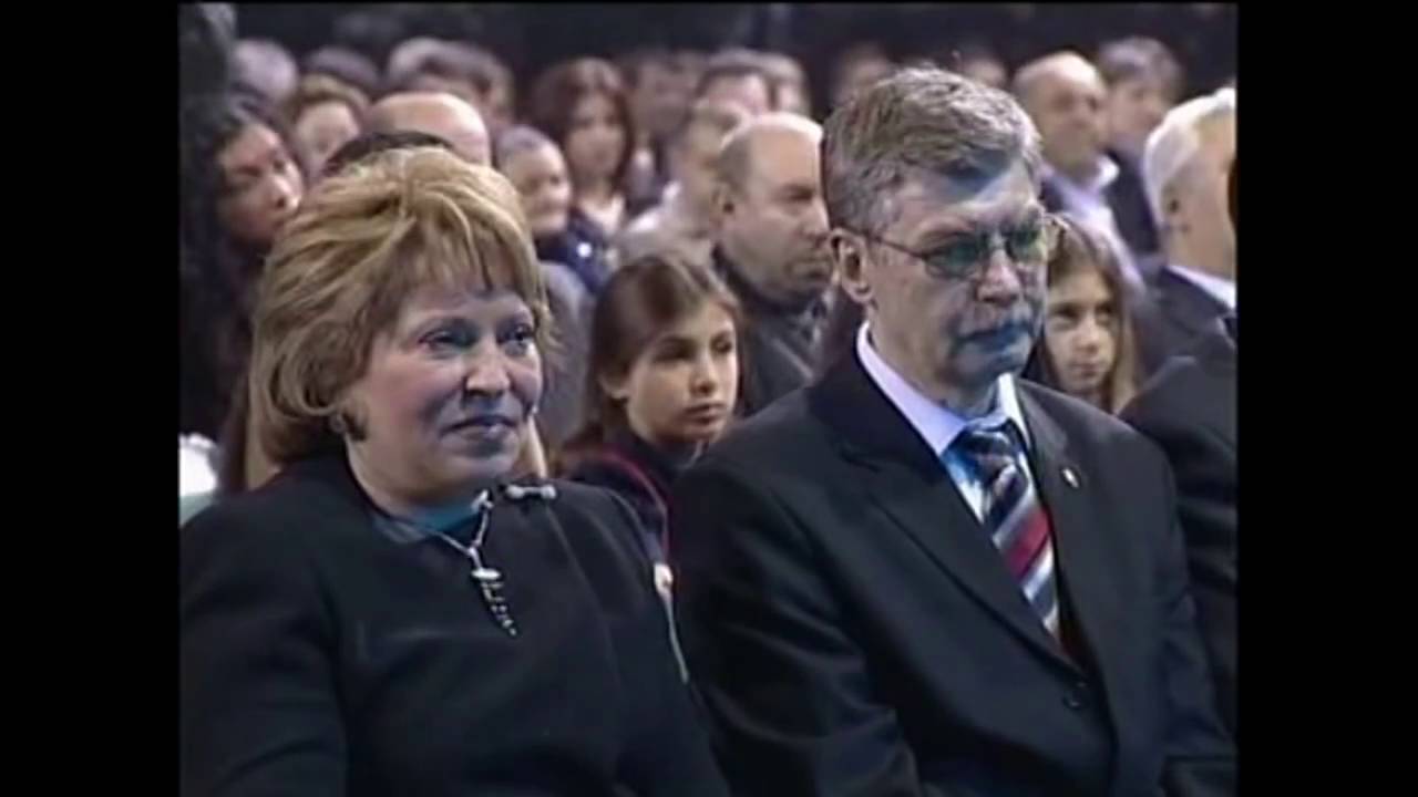 Ana yurdum Kosalarim  Vaqif Memishovun kendi