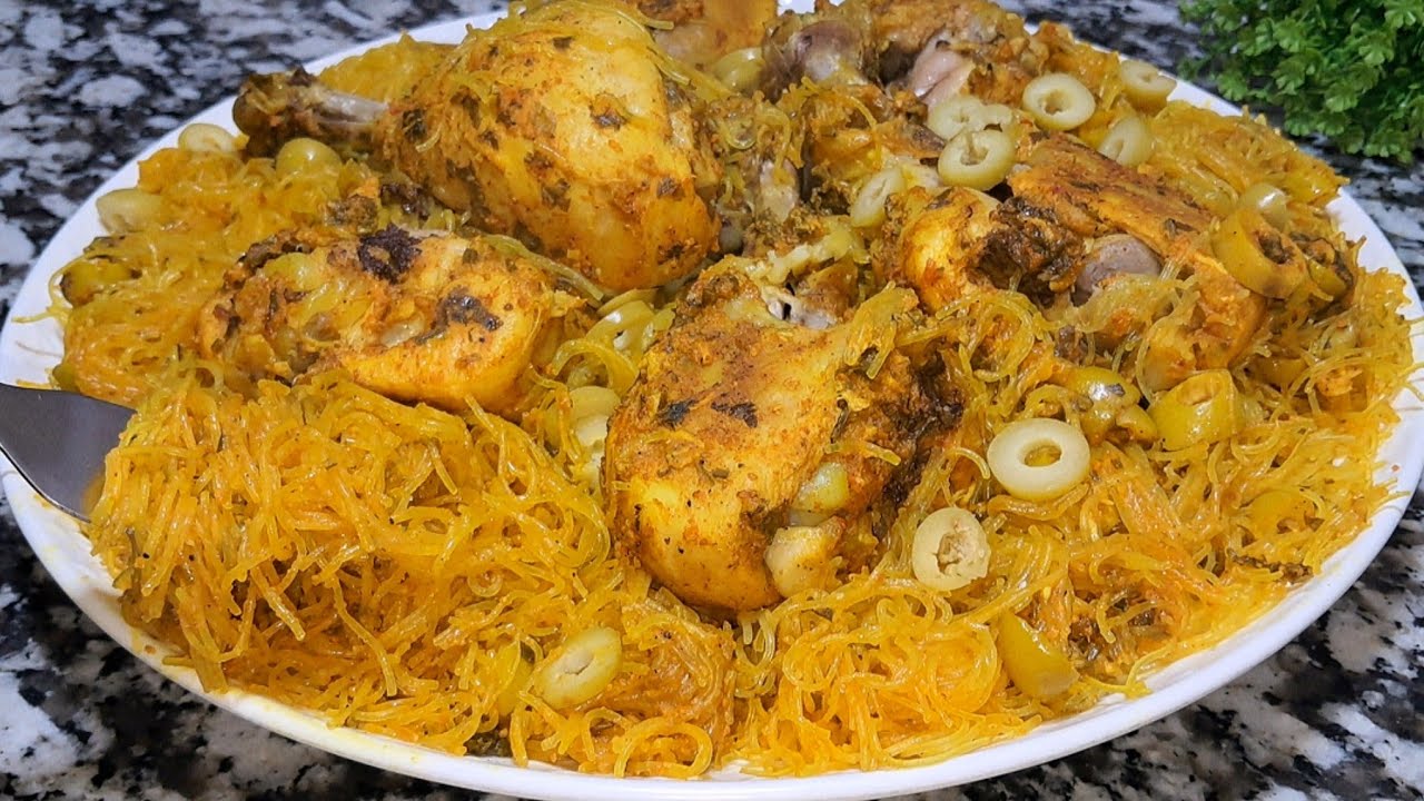 عندك طرف ديال الدجاج مع الشعرية فيرمسيل والخضر 🤩وجدي بها غديوة إقتصادية واللذيذة 👌