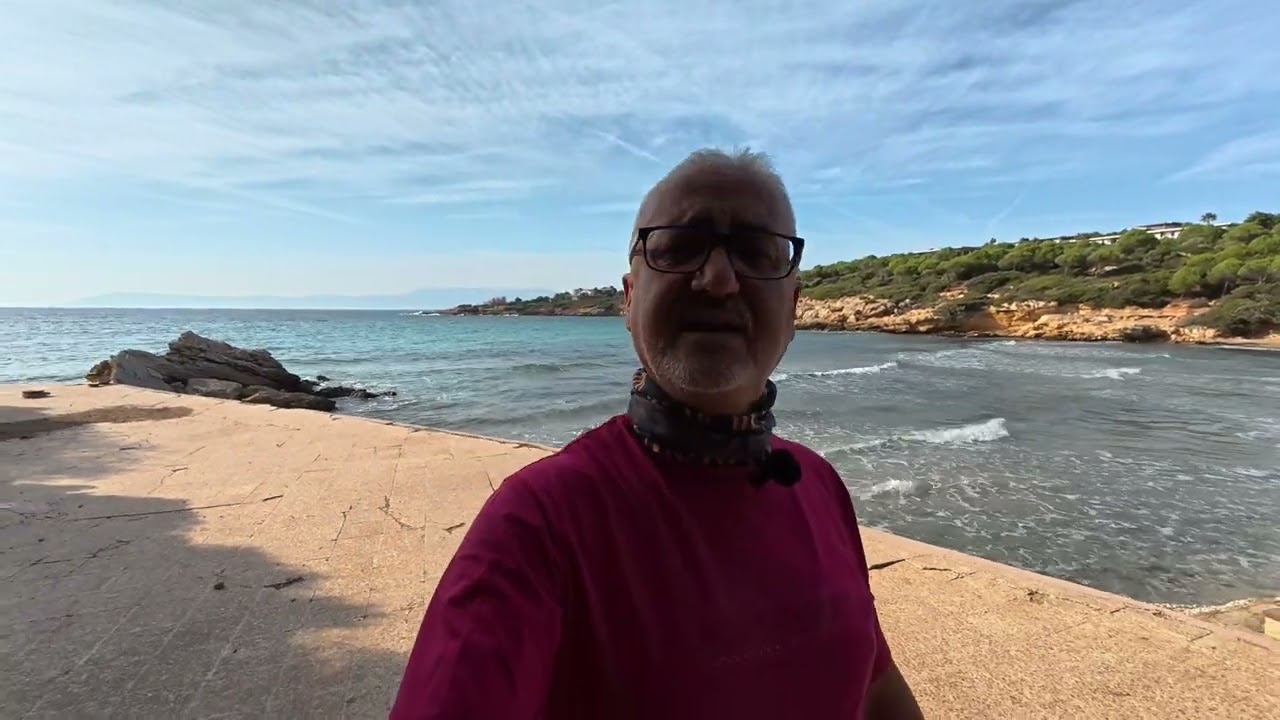 Seferihisar Ekmeksiz Plajı