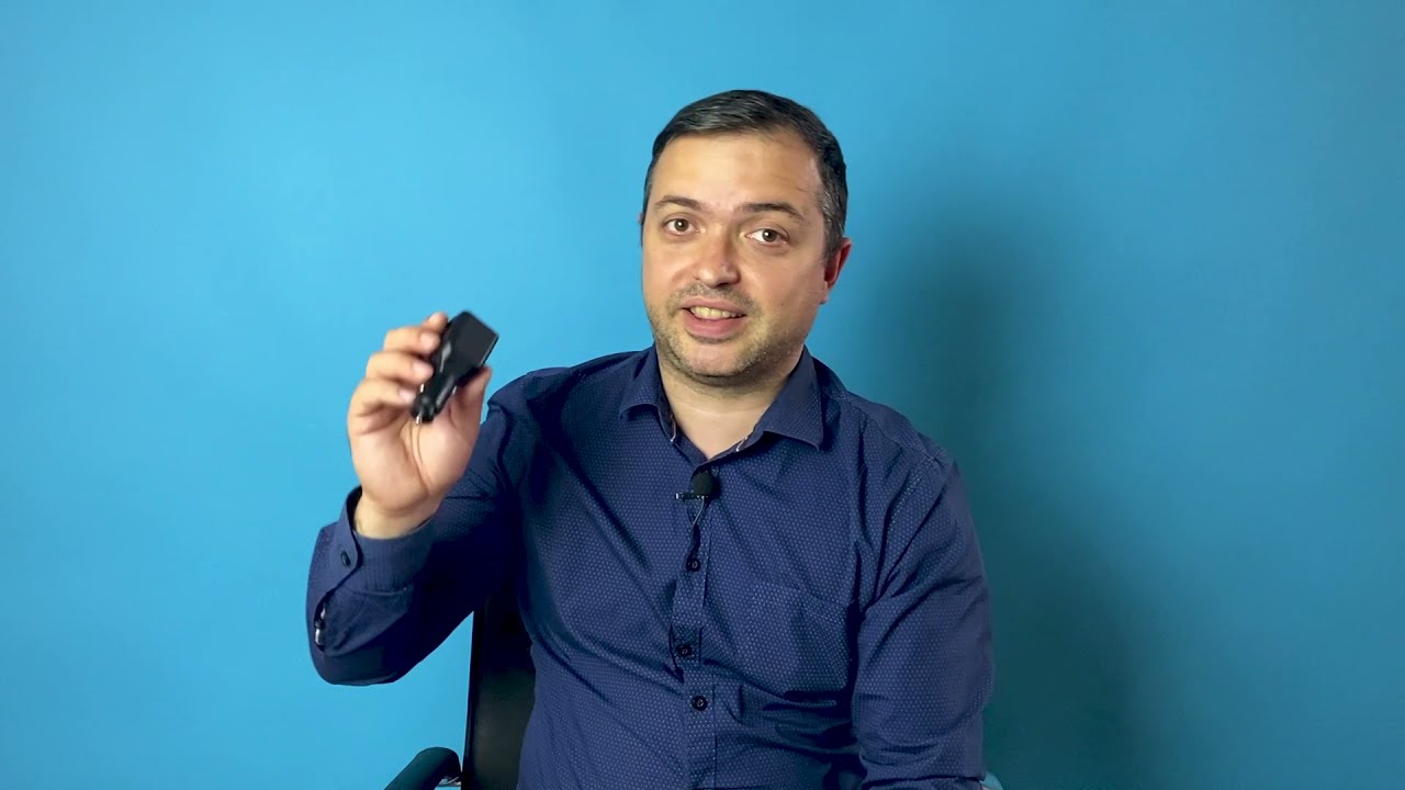 NEW ГдеМои А3 — автомобильный GPS-трекер в прикуриватель