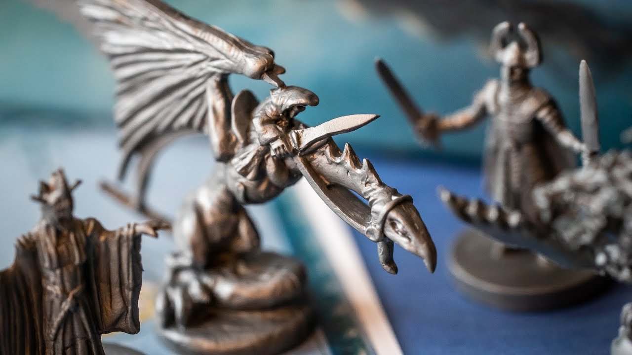 Lords of Middle-earth | How to Play | Characters